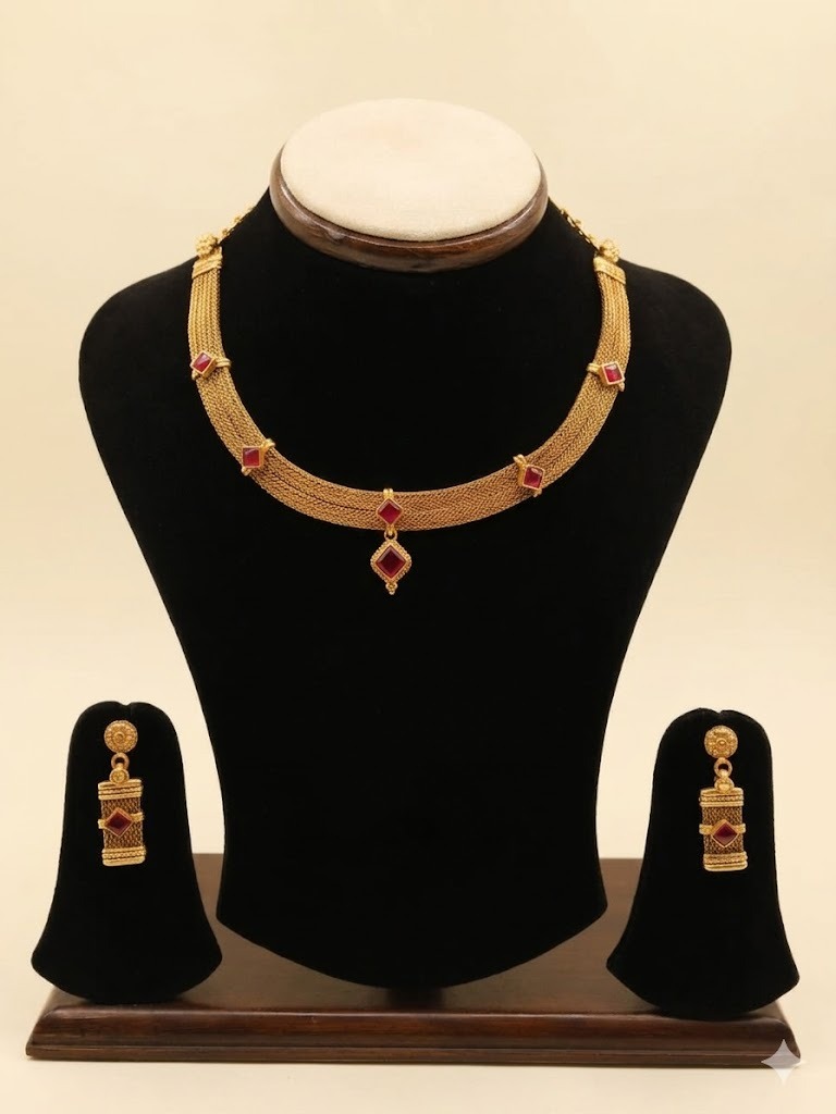 Necklace 16